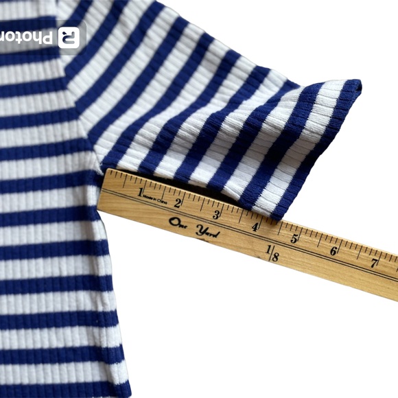 J. CREW Lightweight Pullover Sweater Blue/White Striped Short Sleeve - Size XS - Picture 5 of 6